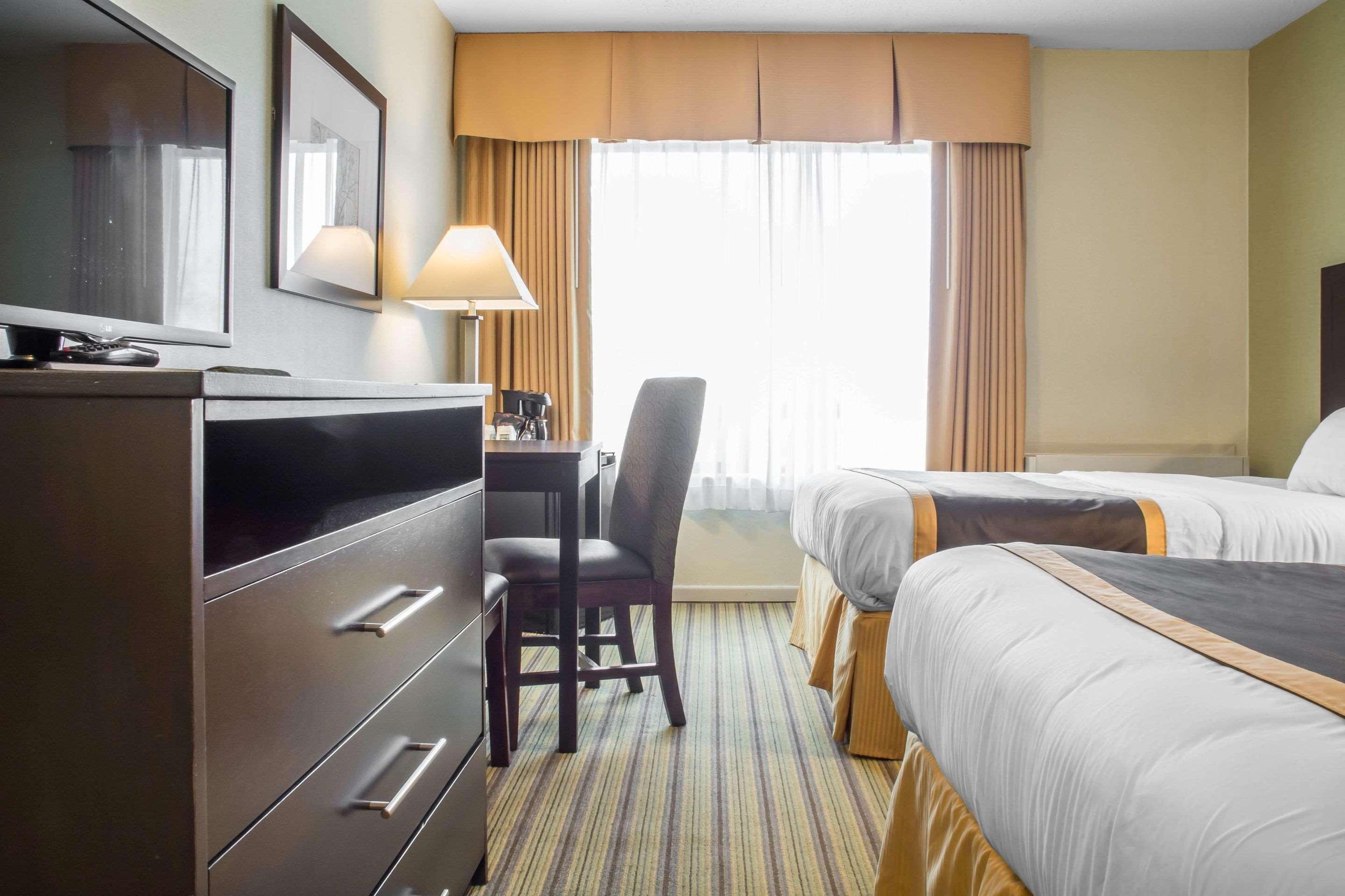 Quality Inn Peterborough Dış mekan fotoğraf