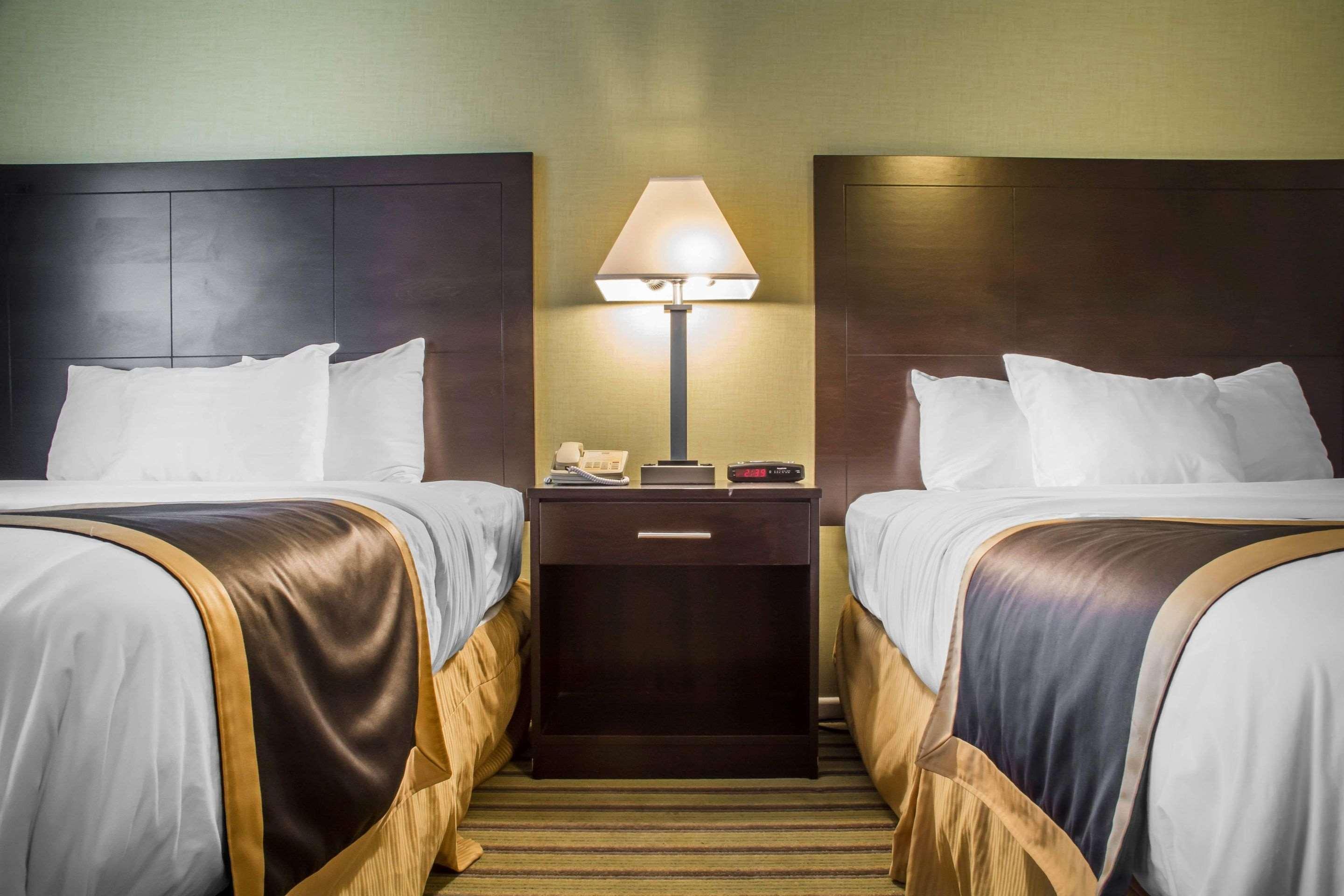 Quality Inn Peterborough Dış mekan fotoğraf