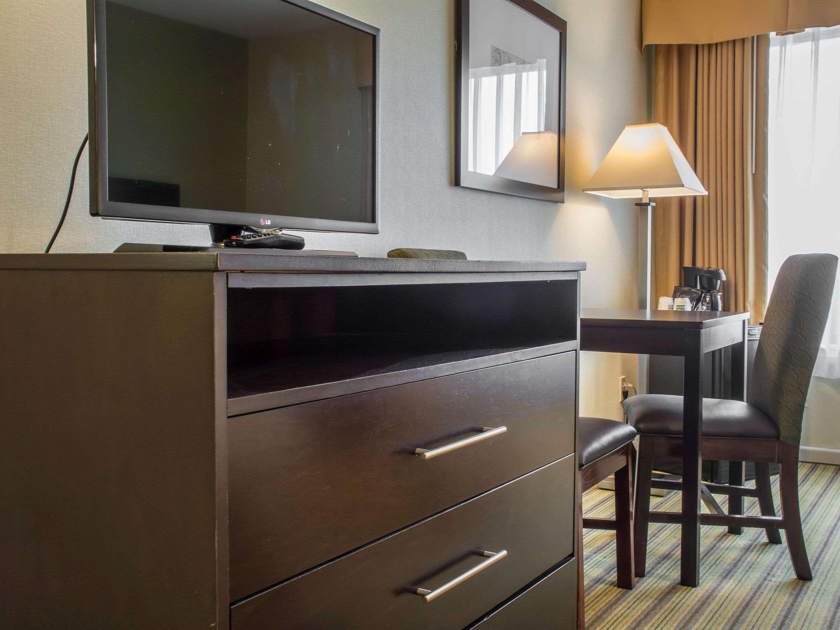 Quality Inn Peterborough Dış mekan fotoğraf