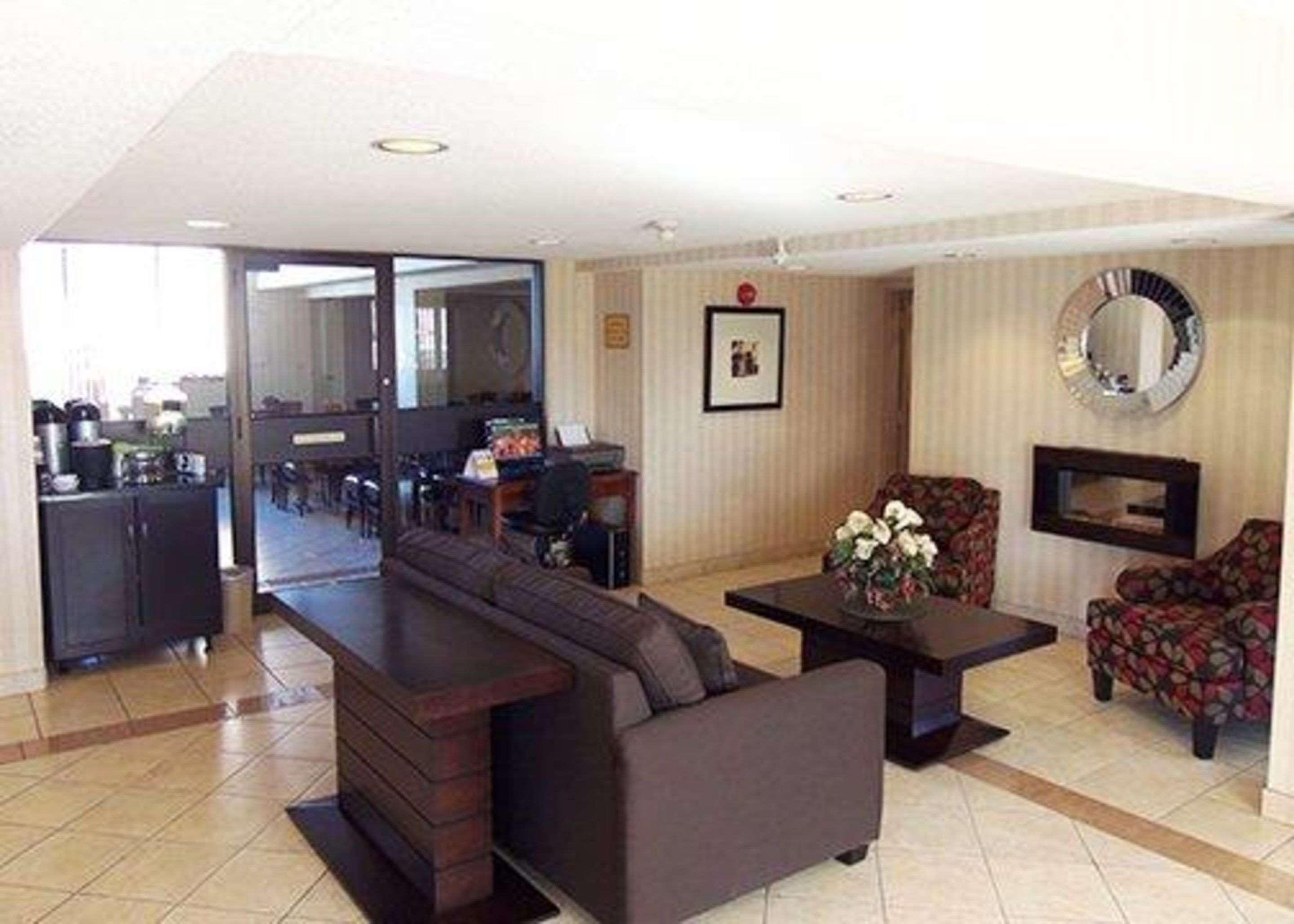 Quality Inn Peterborough Dış mekan fotoğraf