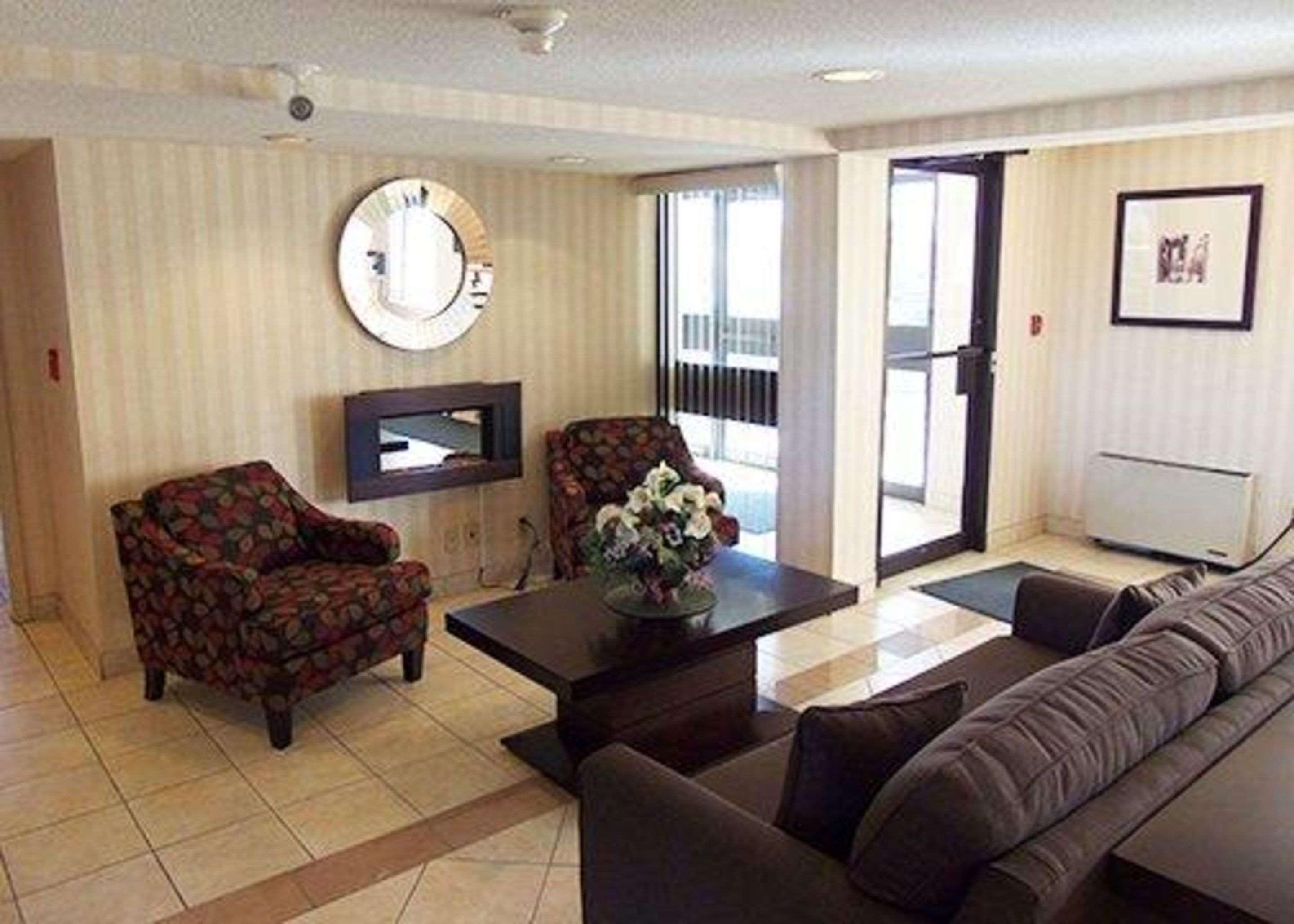 Quality Inn Peterborough Dış mekan fotoğraf
