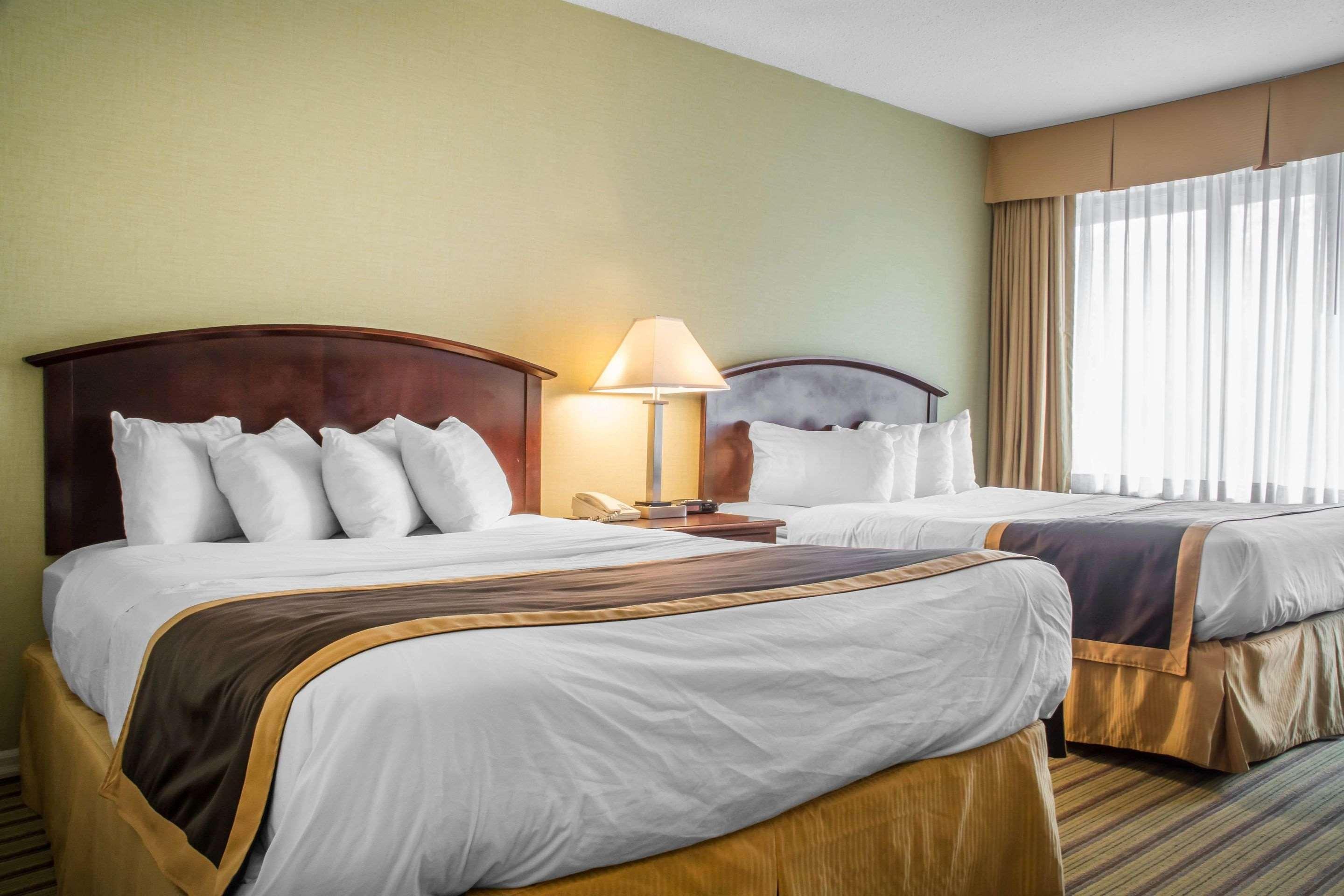 Quality Inn Peterborough Dış mekan fotoğraf