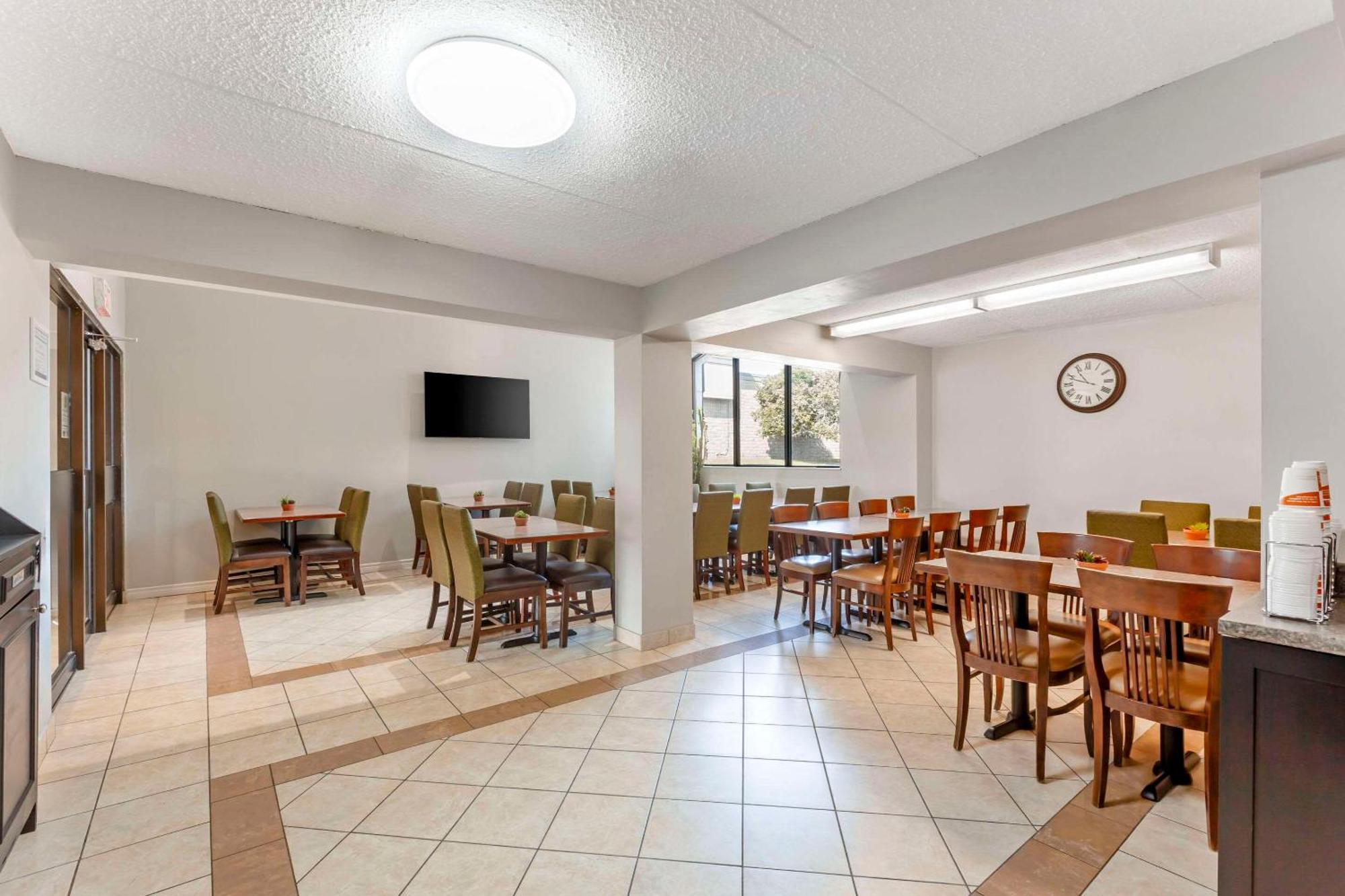 Quality Inn Peterborough Dış mekan fotoğraf