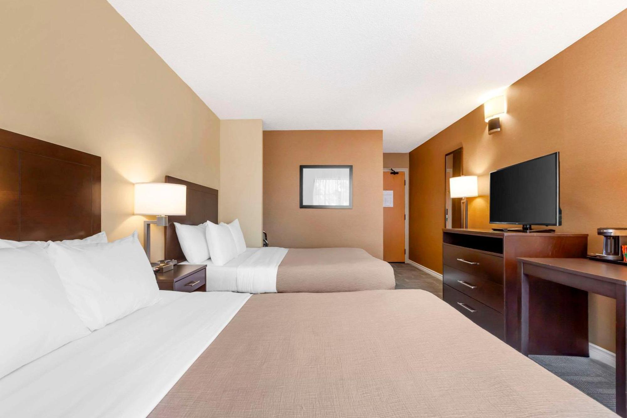 Quality Inn Peterborough Dış mekan fotoğraf