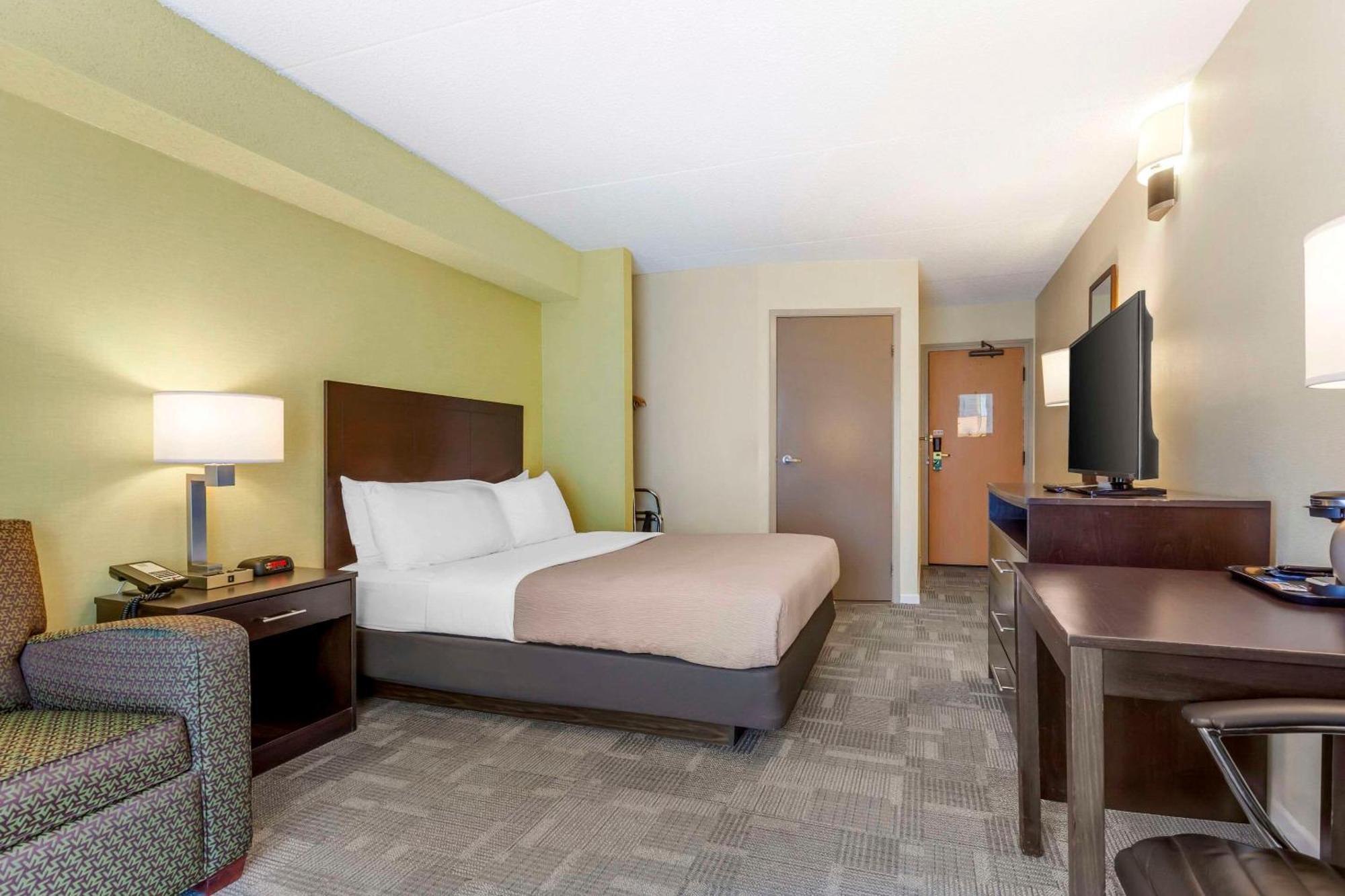 Quality Inn Peterborough Dış mekan fotoğraf