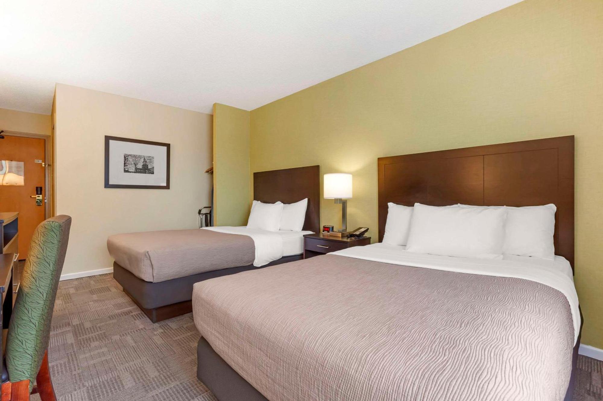 Quality Inn Peterborough Dış mekan fotoğraf
