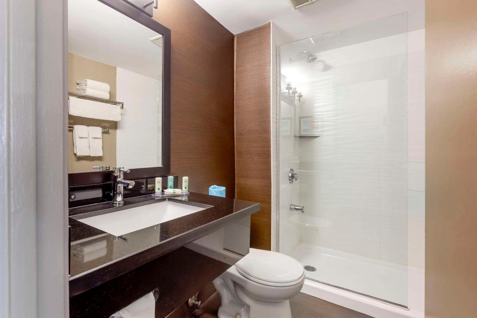 Quality Inn Peterborough Dış mekan fotoğraf