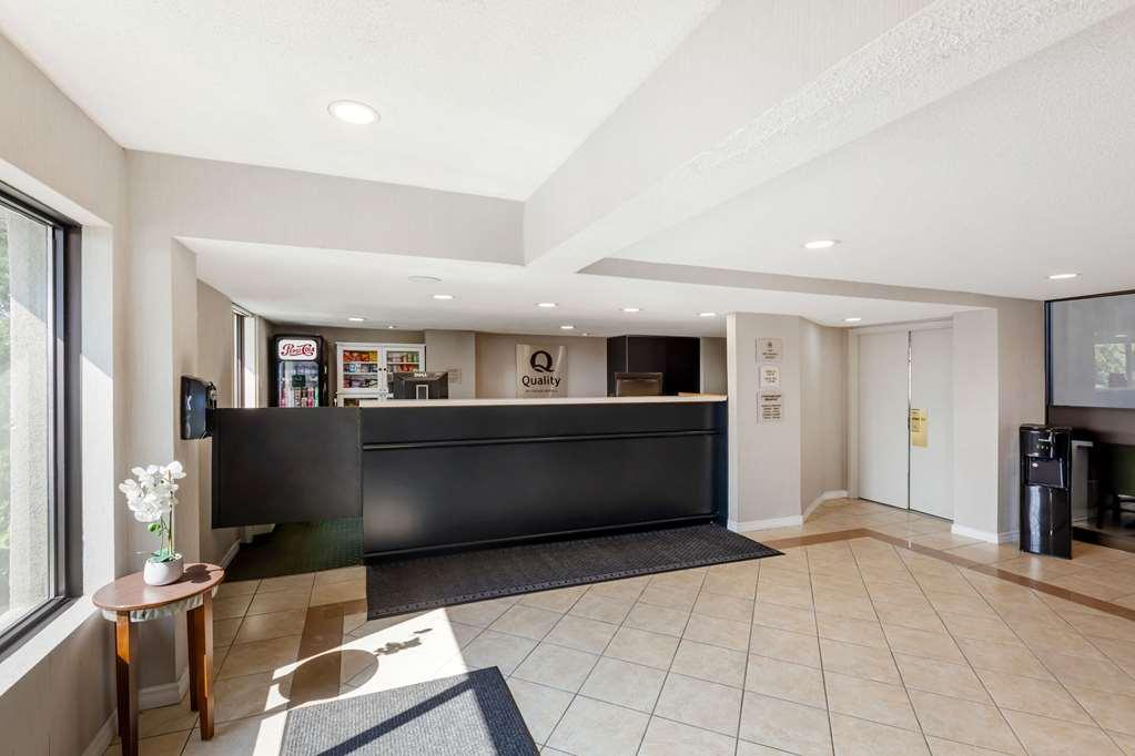 Quality Inn Peterborough İç mekan fotoğraf
